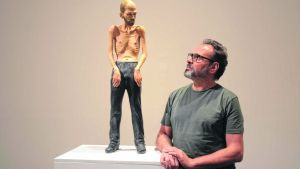 Martín Di Girolamo en el MNBA Neuquén: cuerpos, poder y (des)control político