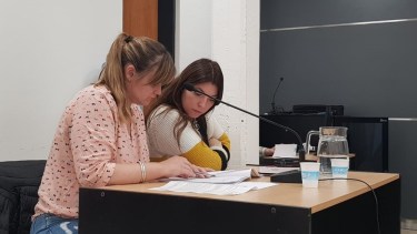 Jessica Montenegro fiscala adjunta y la titular Rocío Guiñazú. 