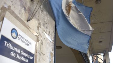 El Poder Judicial de Neuquén podrá juzgar a quienes violen la cuarentena Foto: Juan Thomes.