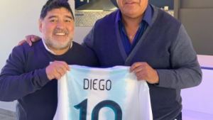 Tapia se reunió con Maradona e hicieron las paces