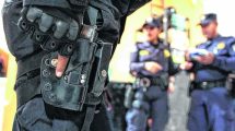 Imagen de Policía y portación de armas de fuego
