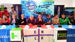 Se presentó la Regata del río Negro en Viedma