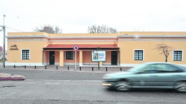 El sitio donde se resguarda la historia de la ciudad era una excasa del Ferrocarril Sud. 