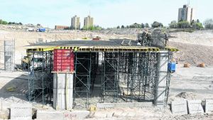 Quiroga busca inaugurar obras millonarias de Neuquén antes de irse