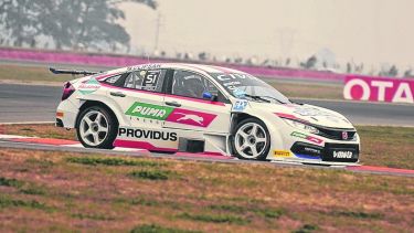 El piloto regional busca buenos tiempos que le permitan largar adelante. 