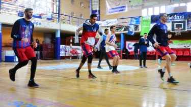 Comenzó la pretemporada de Viedma. Foto: Marcelo Ochoa.