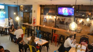 Los gastronómicos registran 11 meses de baja en sus ingresos. (Foto: Archivo.-)