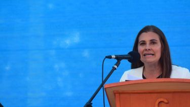El celular de la intenta de Cervantes, Claudia Montonaro, fue hackeado :(Foto: Andrés Maripe)