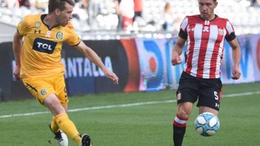 El roquense tuvo su debut goleador en el Pincha.