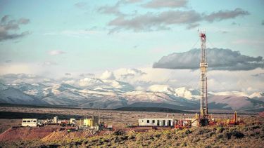 En agosto la firma anunció que antes de fin de año pedirían un permiso no convencional a la provincia para el área Mata Mora. 