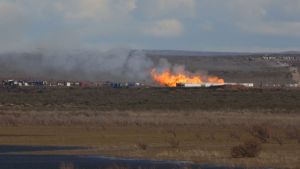 Aseguran que no hay contaminación en la zona afectada por el incendio del pozo de YPF