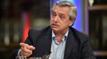 Imagen de Alberto Fernández interpeló a Macri, por referirse a la figura de San Martín