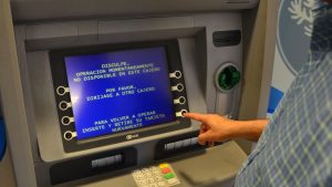 Resuelven problemas con el pago de salarios en Neuquén