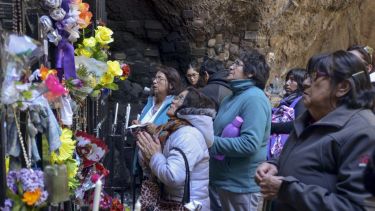 En Bariloche se realizó la XXIX peregrinación a la Virgen de las Nieves y despedida del obispo Chaparro. Archivo