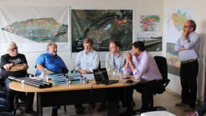 Presentaron el proyecto para llevar luz y gas a la Margen Sur