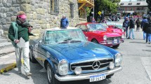 Imagen de Los autos sport llenan de glamour rutas de Bariloche