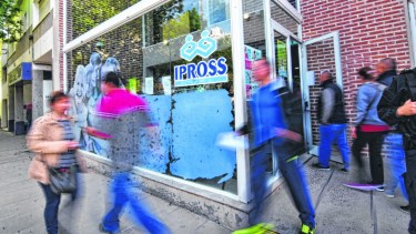 El caso de Alcides Pinazo abre el debate sobre el vínculo entre la obra social y sus prestadores.
