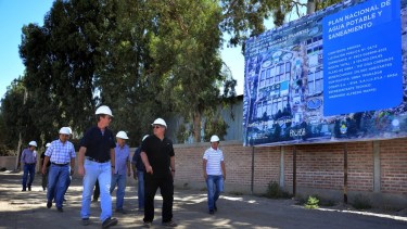 Hace cuatro años el gobierno neuquino inició la construcción de cinco módulos nuevos en la planta Tronador. Foto: archivo.