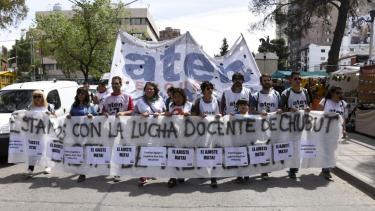Por el paro docente nacional, hay protestas en Neuquén y Río Negro. lFoto: archivo Florencia Salto.-