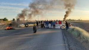 Por tercer día consecutivo, trabajadores de la PIAP cortan la Ruta 22