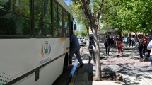Imagen de Usuarios del transporte interurbano reclaman por los nuevos horarios de circulación en Cipolletti