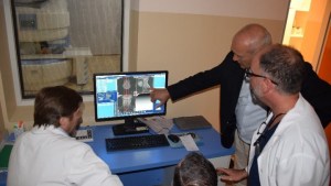 Un joven de San Antonio, primer paciente en el resonador del «Zatti»