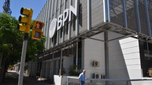 Desde el jueves se paga el IFE en Neuquén: el cronograma
