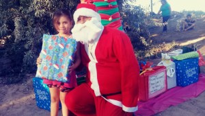 Cipolletti: Papá Noel festejó con los chicos del merendero de El 30