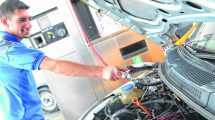 Imagen de Petroleras buscan abastecer de GNC a estaciones de servicio