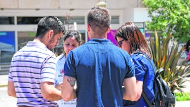 Hay una tendencia mundial, “pareja para todos, que es la caída del uso del preservativo”, sostienen los especialistas.  
