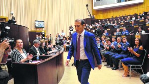 Gutiérrez también quiere paridad de género en los partidos provinciales