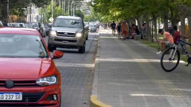 Volverán a restringir el acceso de autos a la zona del río en Neuquén