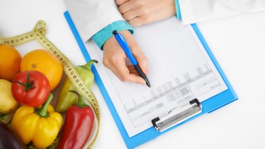 Casi la mitad de los argentinos afirmó estar por encima de su peso ideal, según un estudio