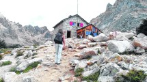 Imagen de Un turista murió cuando hacía una caminata en la montaña en Bariloche