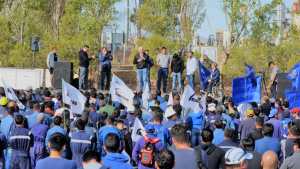 Petroleros Privados insiste con parar Vaca Muerta por los despidos