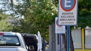 Está en vigencia el estacionamiento medido en Neuquén