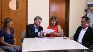 Carreras y Ziliotto preocupados por la baja en el caudal del río Colorado