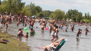 Más de 600 llamados de atención y 38 rescates en los balnearios de Neuquén