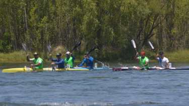 Con el bote N° 10, así lideraban Figueroa y Argañaraz durante el tramo Senillosa - Neuquén | Foto: Yamil Regules. 