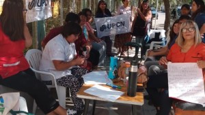 Los trabajadores del hospital de Sierra Colorada suspendieron servicios