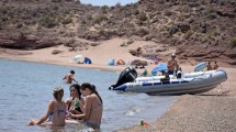 Imagen de Pueblo Blanco, la playa secreta de El Chocón