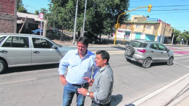 Harán dársenas para comprar en negocios afectados por  el Metrobús