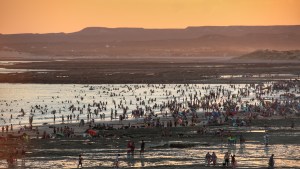 ¿Por qué Las Grutas es la playa argentina más linda?