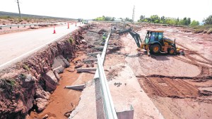 Las Rutas 7 y 237 de Neuquén siguen en reparación después de la lluvia