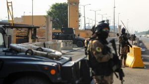 Tres cohetes impactaron en la embajada de EE UU en Bagdad