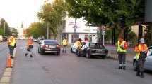 Imagen de Cipolletti: mostró los papeles del auto a través del celular y la multaron