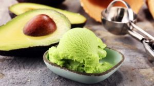 En este día de calor&#8230; un helado diferente: palta y coco