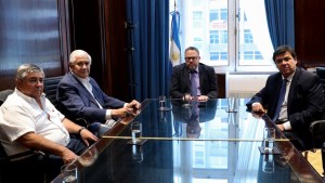 Convocarán a las empresas para evitar los despidos en Vaca Muerta