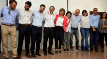 Imagen de Decretan subas salariales para la gobernadora Arabela Carreras y sus funcionarios