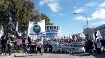 Imagen de Unter en estado de alerta y movilización en Río Negro